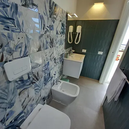 Holidays Guest house 4*