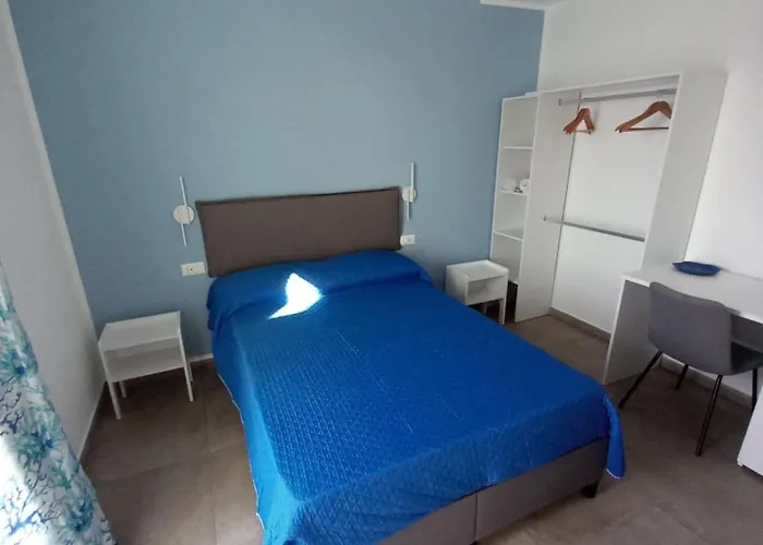 Holidays 4* צ'פאלו