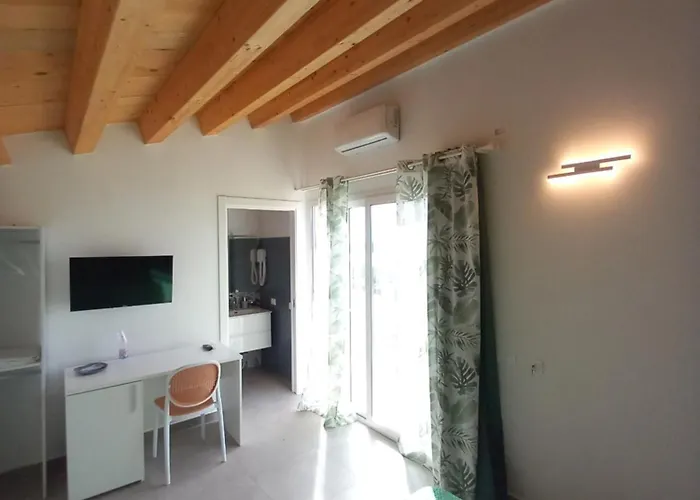 בית הארחה Holidays צ'פאלו